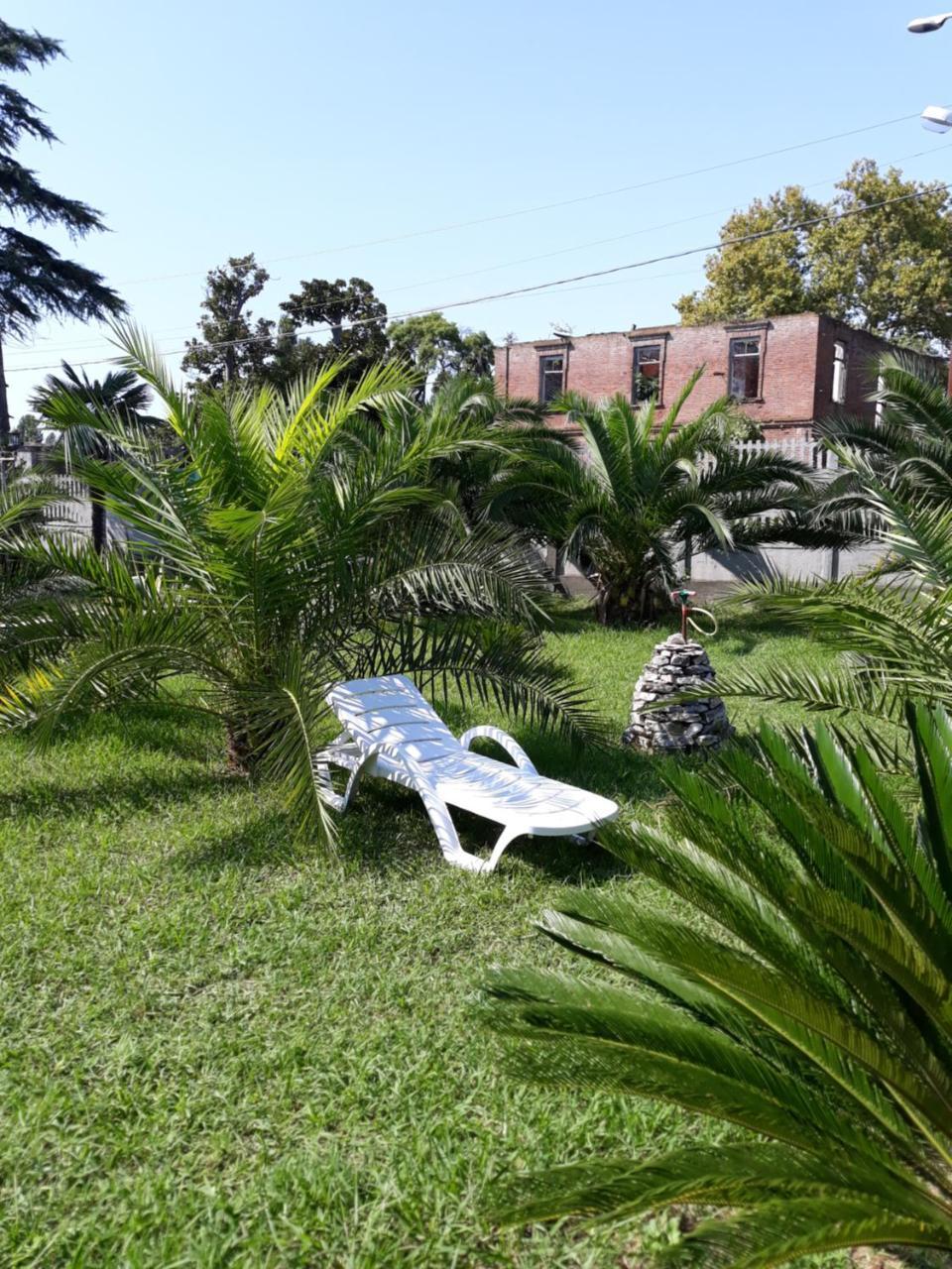 Galina Guest House Alakhadze Bagian luar foto